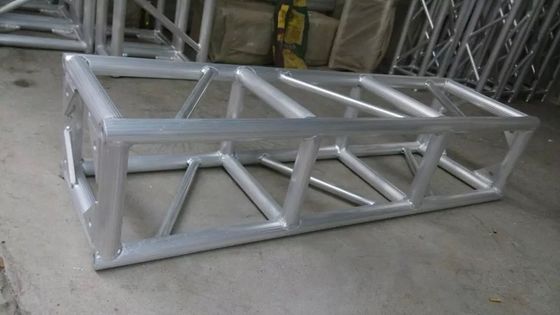 똑바른 단계 점화 트러스 체계 0.5m 4 M 길이 350*450mm 주요 tube50*3 버팀대 25*2