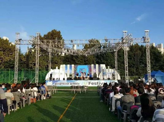 점화 놀이쇠 트러스 알루미늄 지붕 트러스는 재사용한 내식성 크기 300*300를 재생합니다